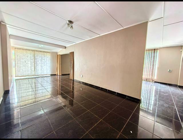 4 BEDROOM HOUSE TO LET IN SASOLBURG EXT 15